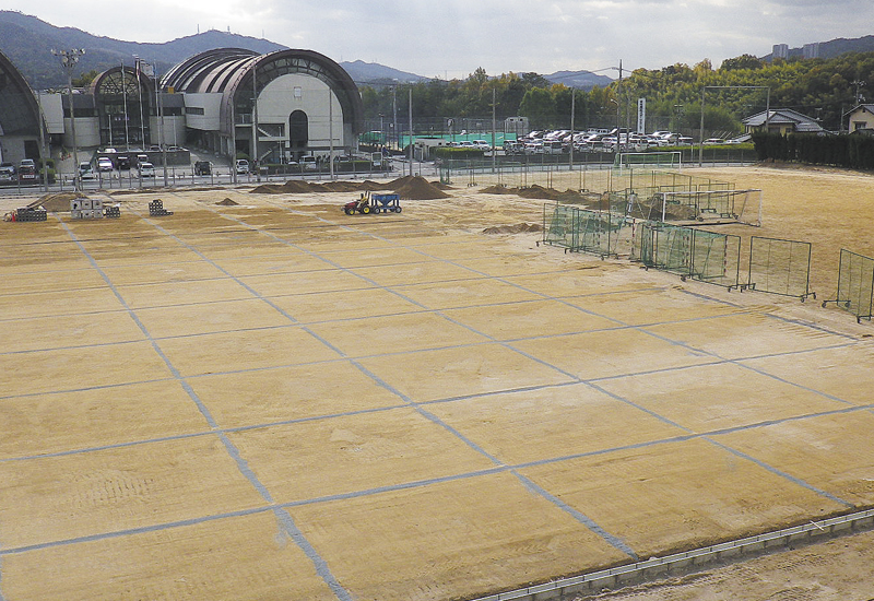 縦横無尽に張り巡らされたドレーンが完成