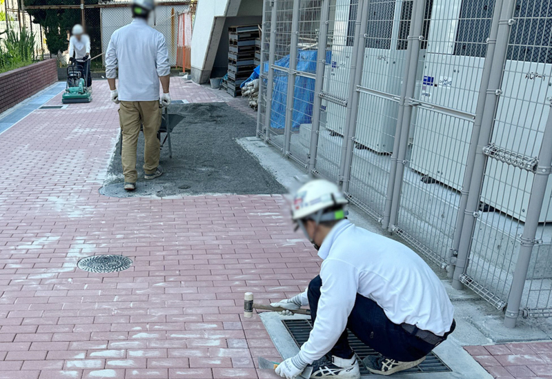 仕上げ舗装状況