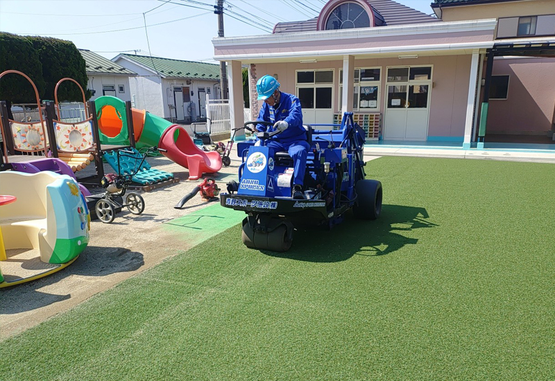 コアスイーパーで除去した土を回収