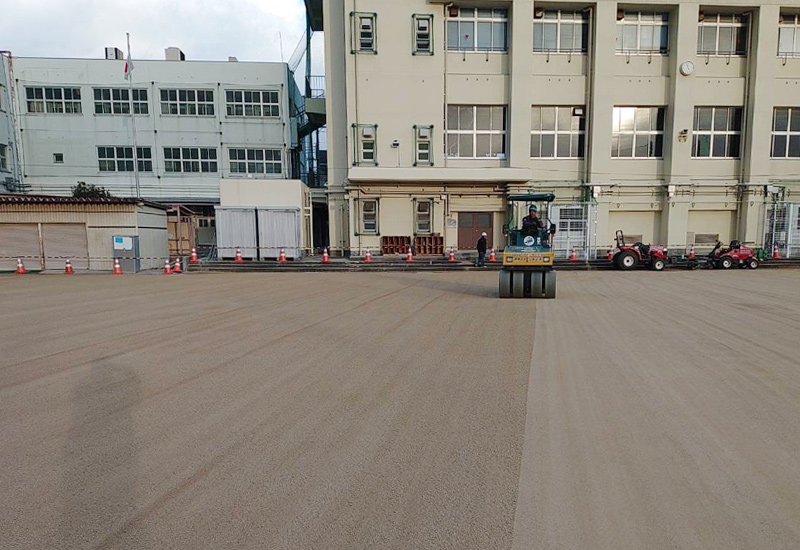 ワイドタイヤローラーにて仕上げ転圧